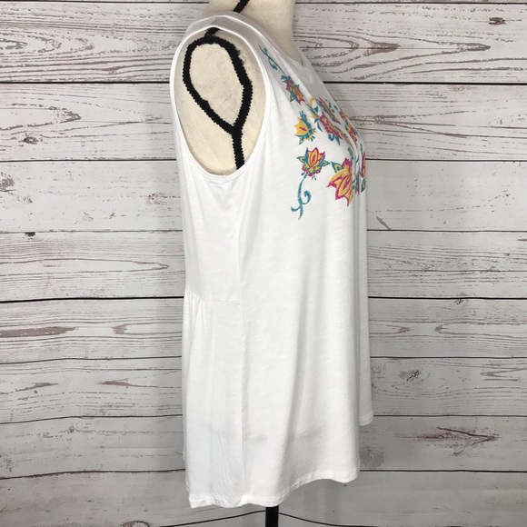 Style &Co Top Sleeveless Floral Embroidery Stretch - Picture 3 of 15